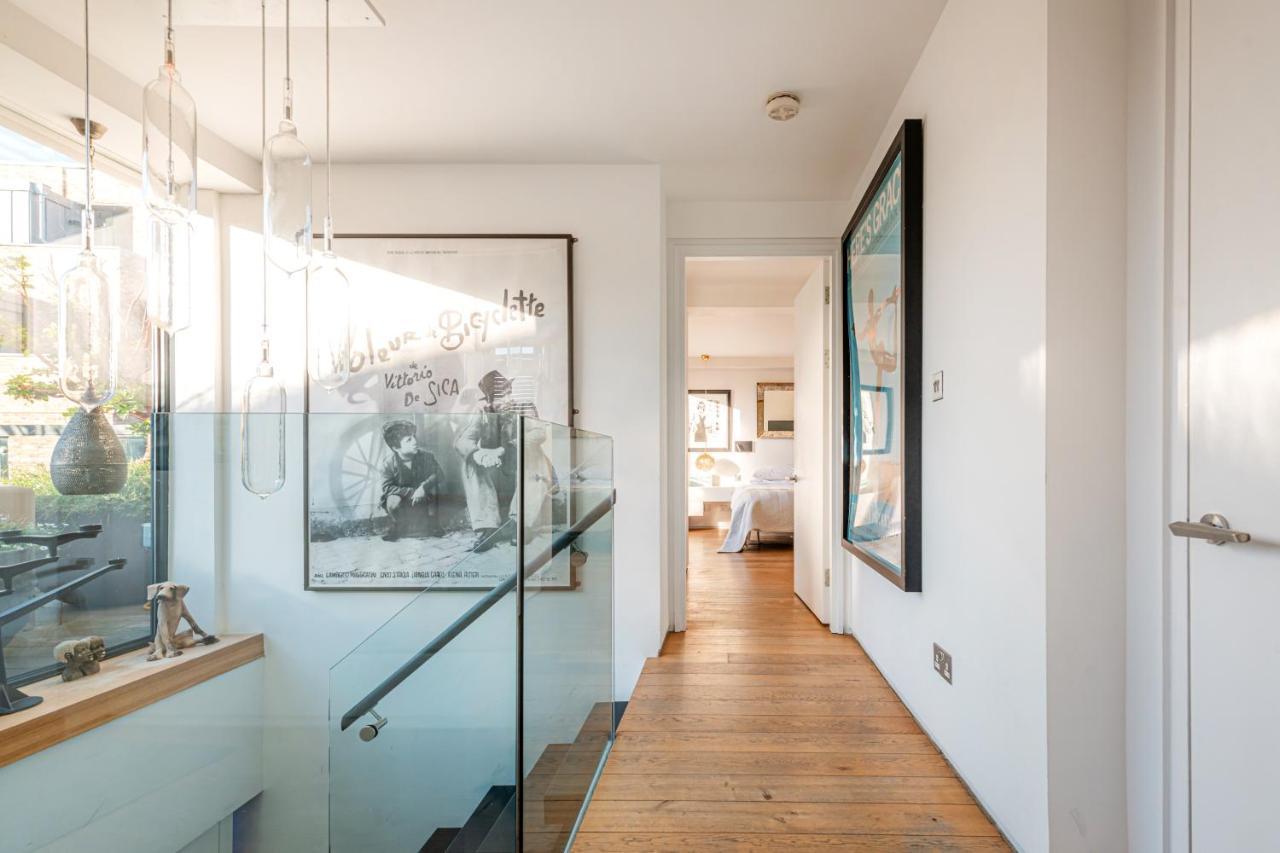 Stunning 3 Bedroom, 3 Bathroom Duplex With Terrace 런던 외부 사진