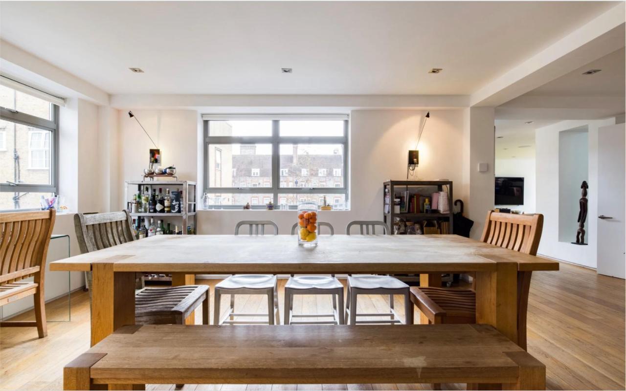 Stunning 3 Bedroom, 3 Bathroom Duplex With Terrace 런던 외부 사진